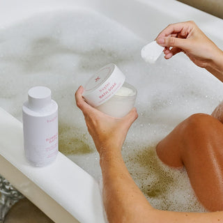 300gm Bath Soak Boxed - White Peony & Cashmere